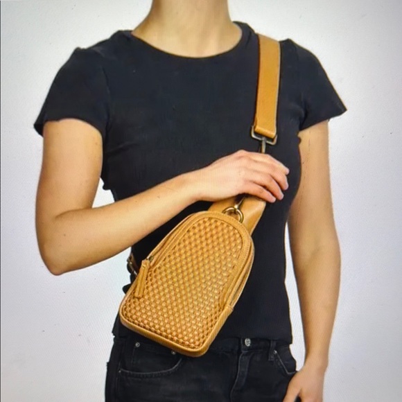 Antbro Brown Leather Crossbody Bag - Picture 4 of 4